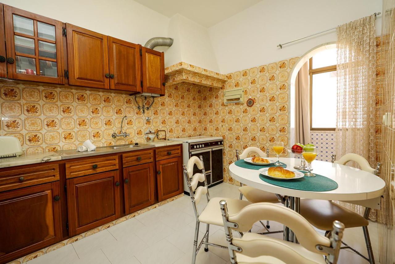 B91 - Bairro Apartment In Lagos Exteriör bild